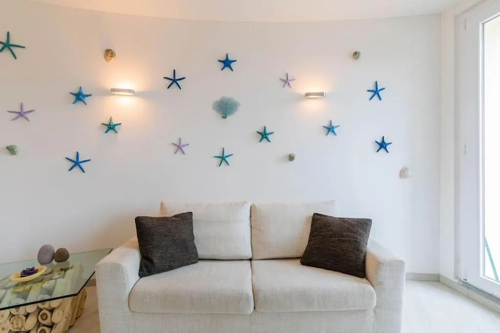 Apartment Vita Del Borgo Di Mare Wifi Aria Cond Possibilita Di Box Noli