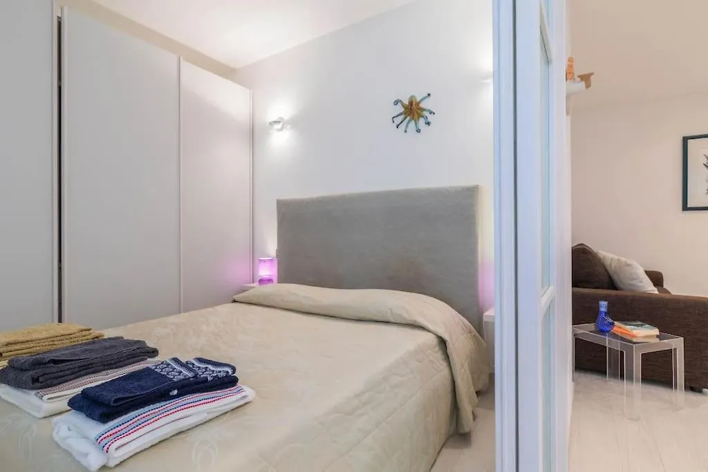 Apartmán Vita Del Borgo Di Mare Wifi Aria Cond Possibilita Di Box Noli