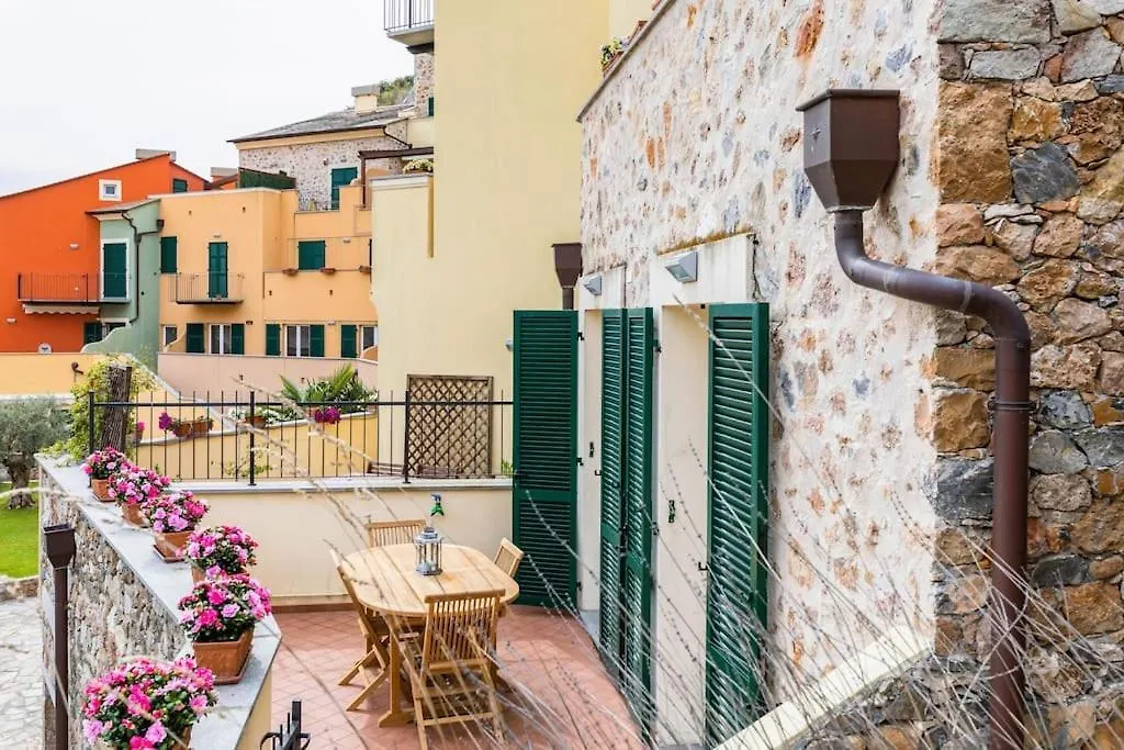 Vita Del Borgo Di Mare Wifi Aria Cond Possibilita Di Box Noli Apartmán